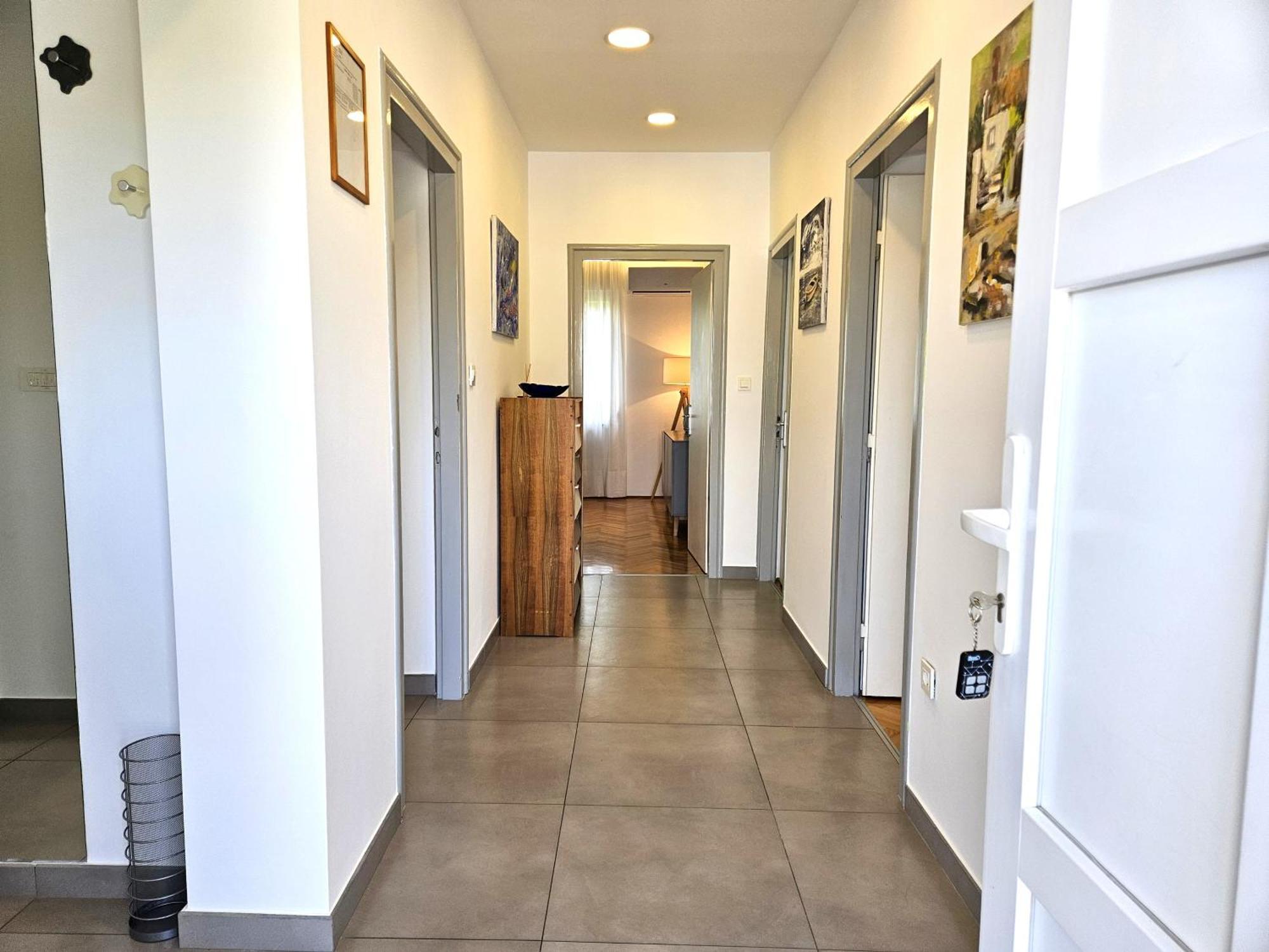 Apartment Olga Malinska Exteriör bild